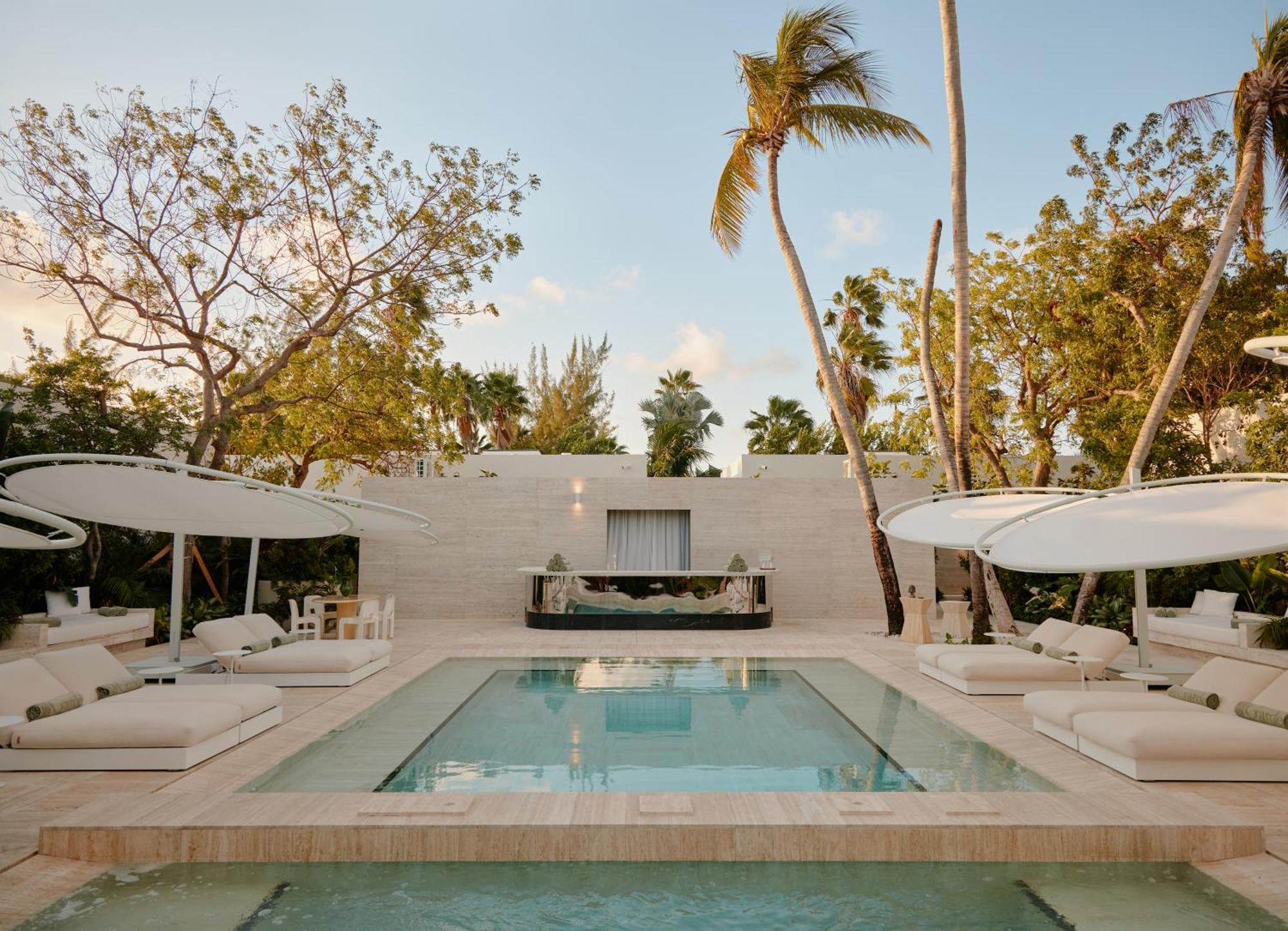 Palm Heights Hotell George Town Exteriör bild