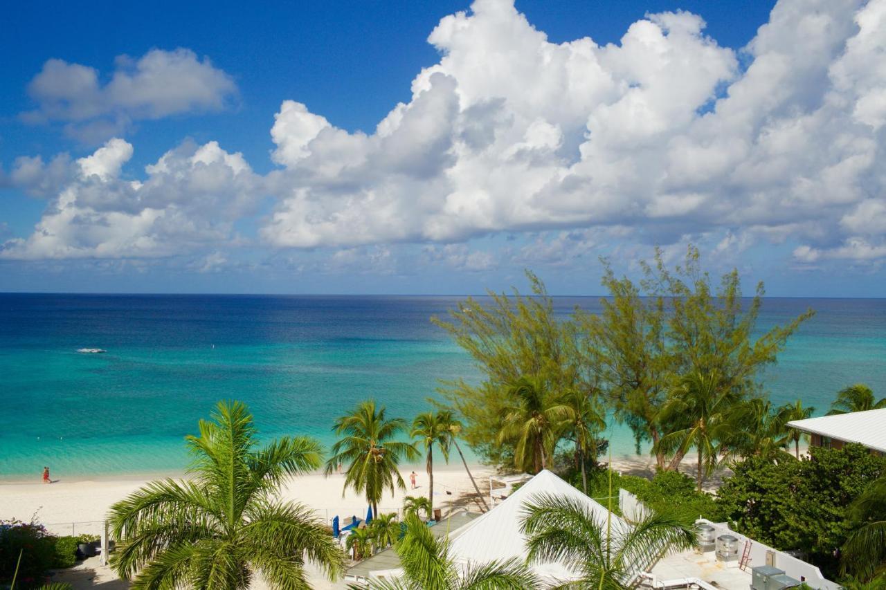 Palm Heights Hotell George Town Exteriör bild