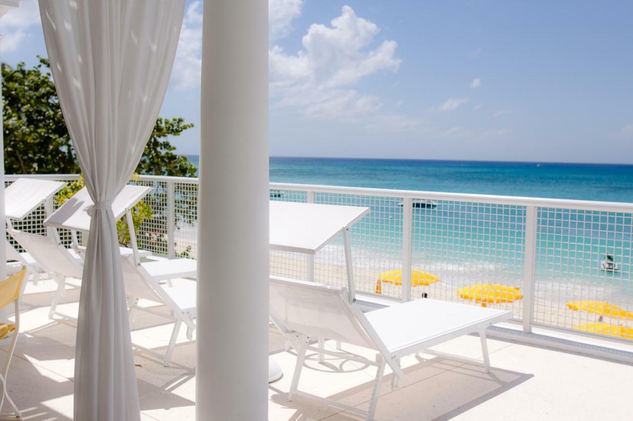Palm Heights Hotell George Town Exteriör bild