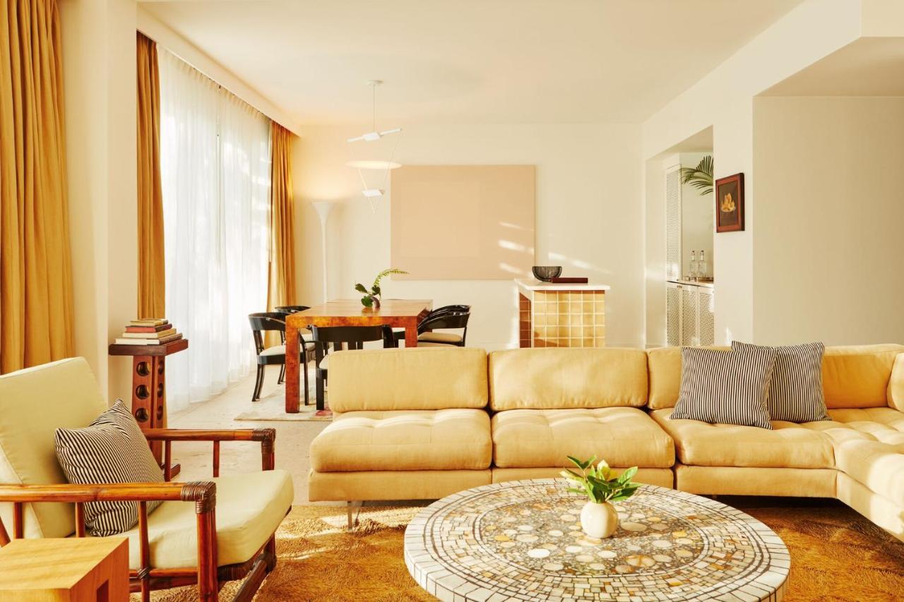 Palm Heights Hotell George Town Exteriör bild