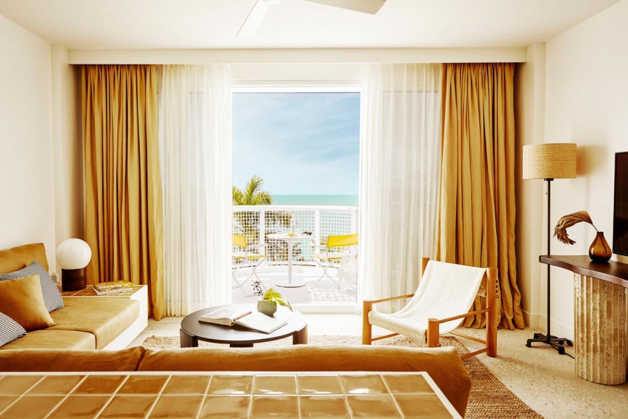 Palm Heights Hotell George Town Exteriör bild